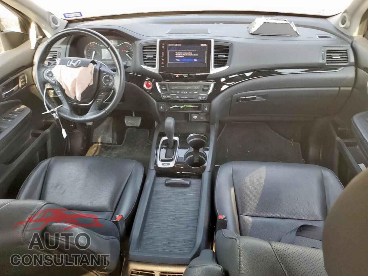 HONDA RIDGELINE 2018 - 5FPYK3F78JB008909