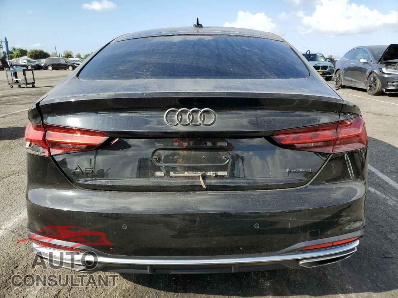 AUDI A5 2021 - WAUCBCF51MA040399