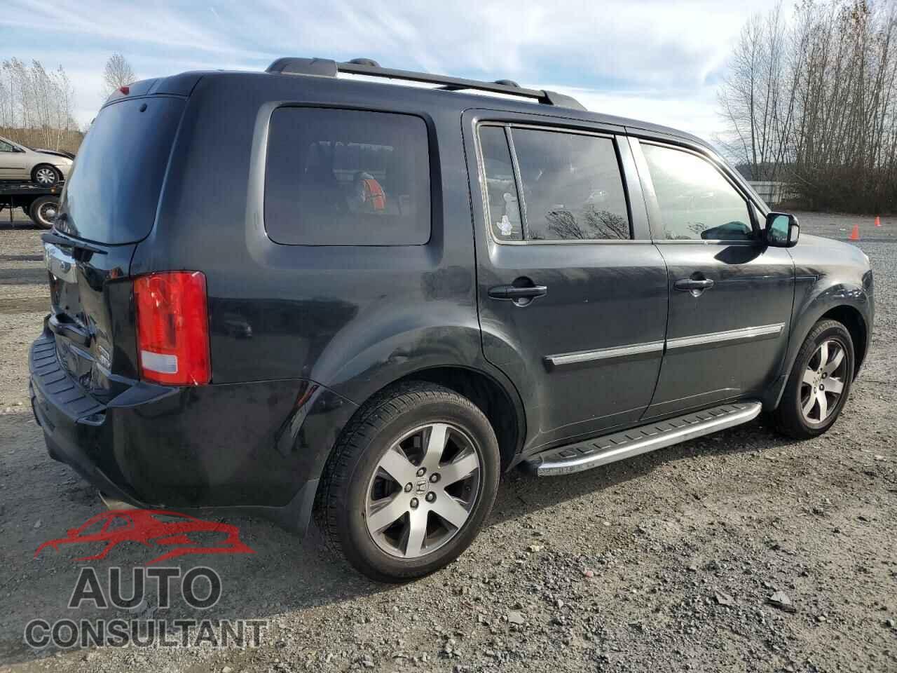 HONDA PILOT 2013 - 5FNYF4H99DB019147