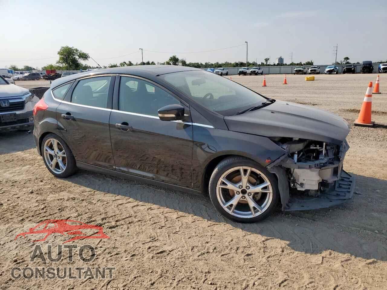 FORD FOCUS 2015 - 1FADP3N27FL334192