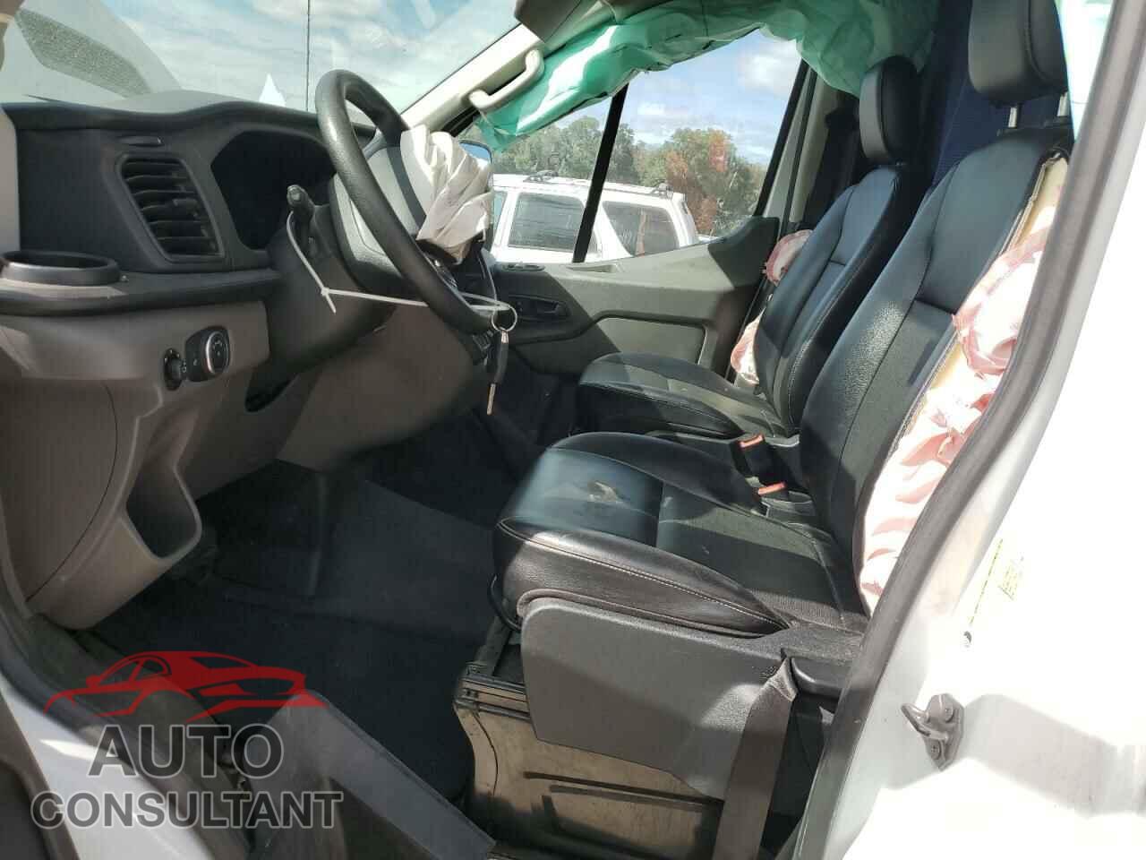 FORD TRANSIT 2020 - 1FTBR1C84LKB60171