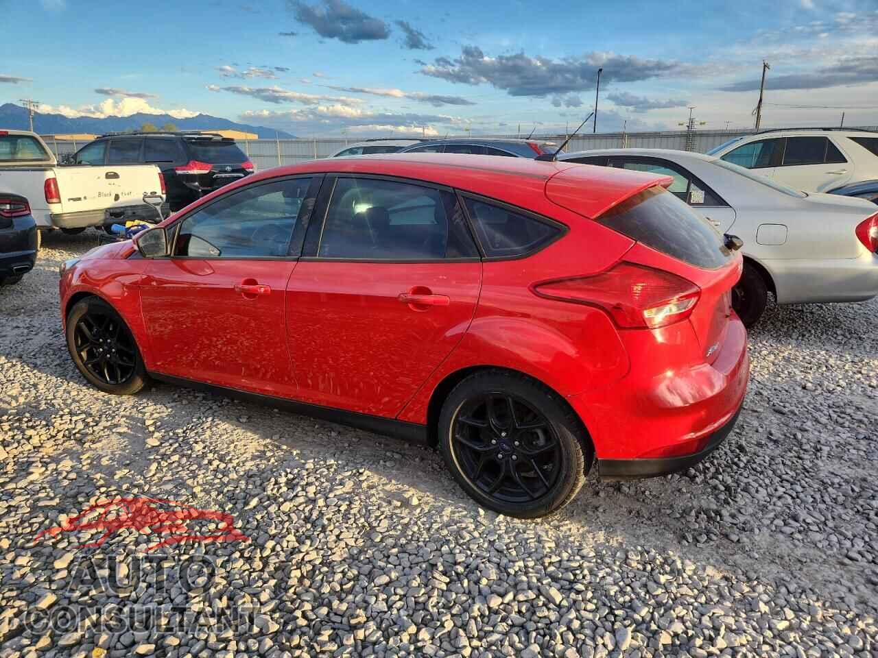 FORD FOCUS 2016 - 1FADP3K29GL328903