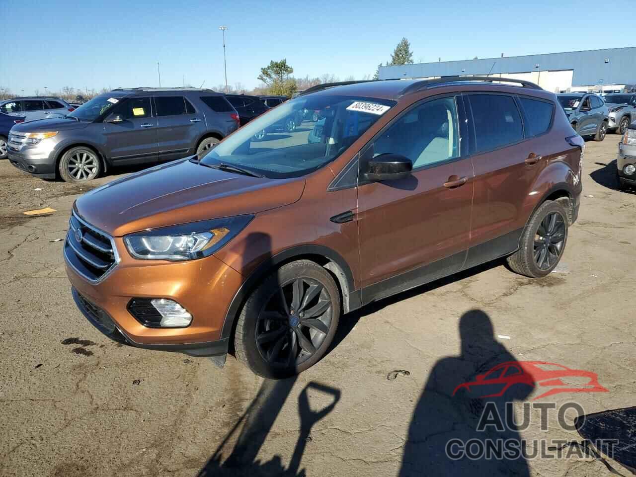 FORD ESCAPE 2017 - 1FMCU0GD8HUB78734