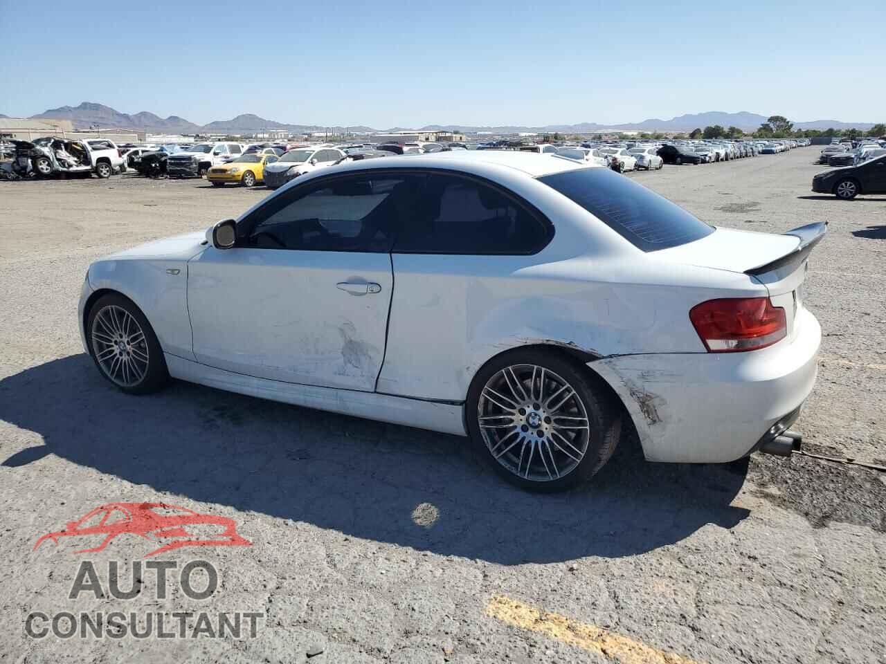 BMW 1 SERIES 2012 - WBAUC9C51CVM12873