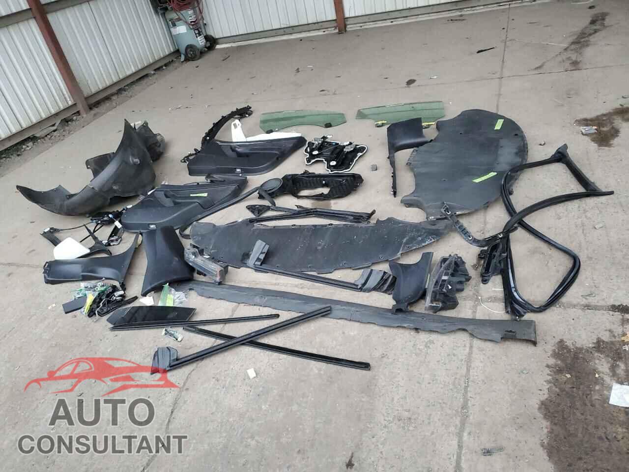 TESLA MODEL 3 2022 - 5YJ3E1EB9NF207011