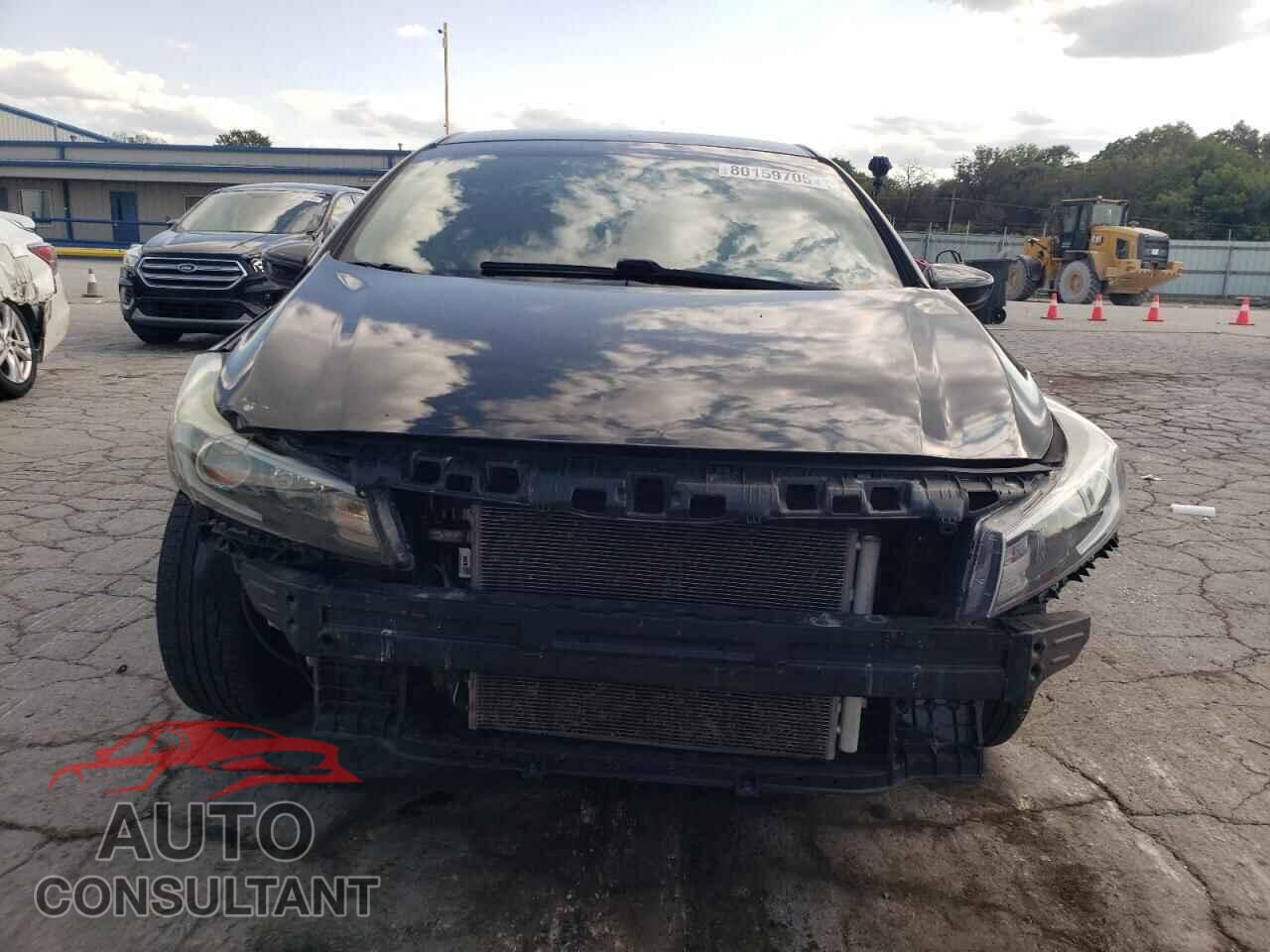 KIA FORTE 2017 - 3KPFK4A73HE149576