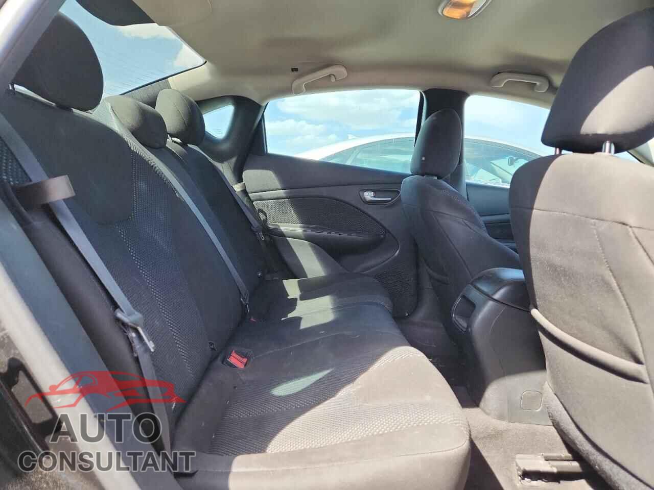 DODGE DART 2015 - 1C3CDFAA3FD403519