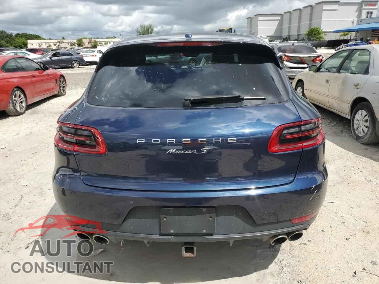 PORSCHE MACAN 2016 - WP1AB2A50GLB55756