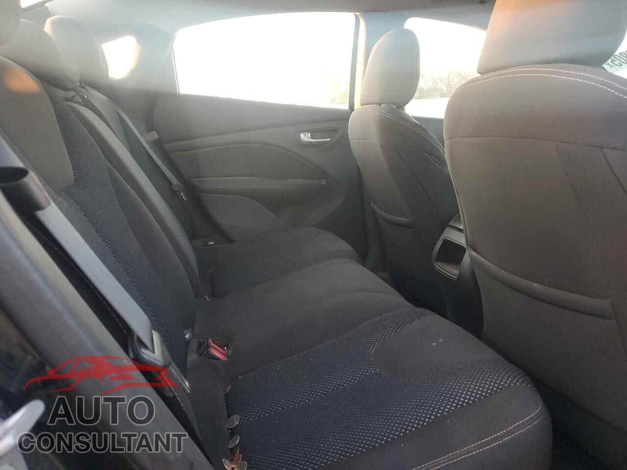 DODGE DART 2015 - 1C3CDFBB3FD201223