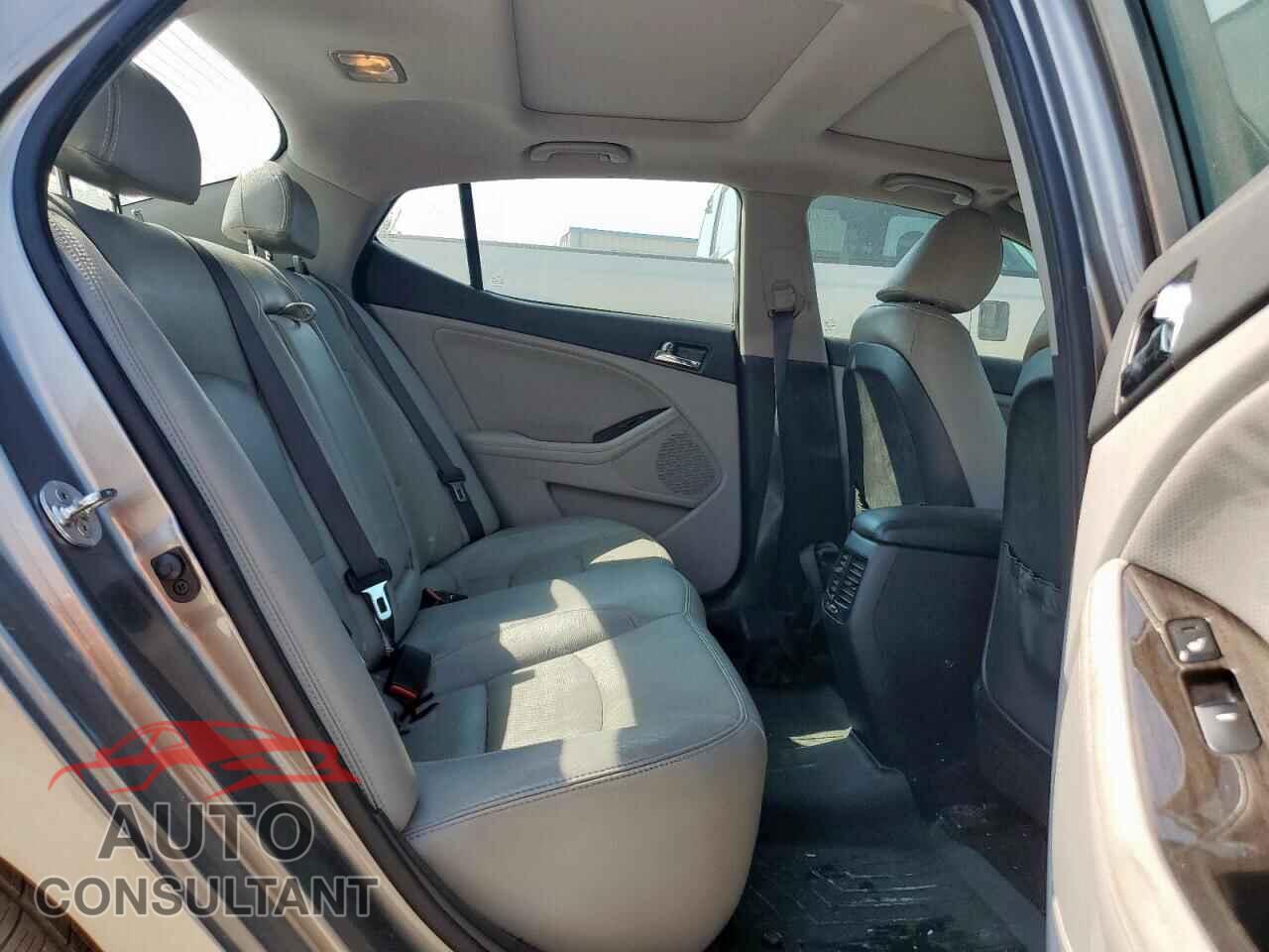 KIA OPTIMA 2012 - 5XXGN4A7XCG005163