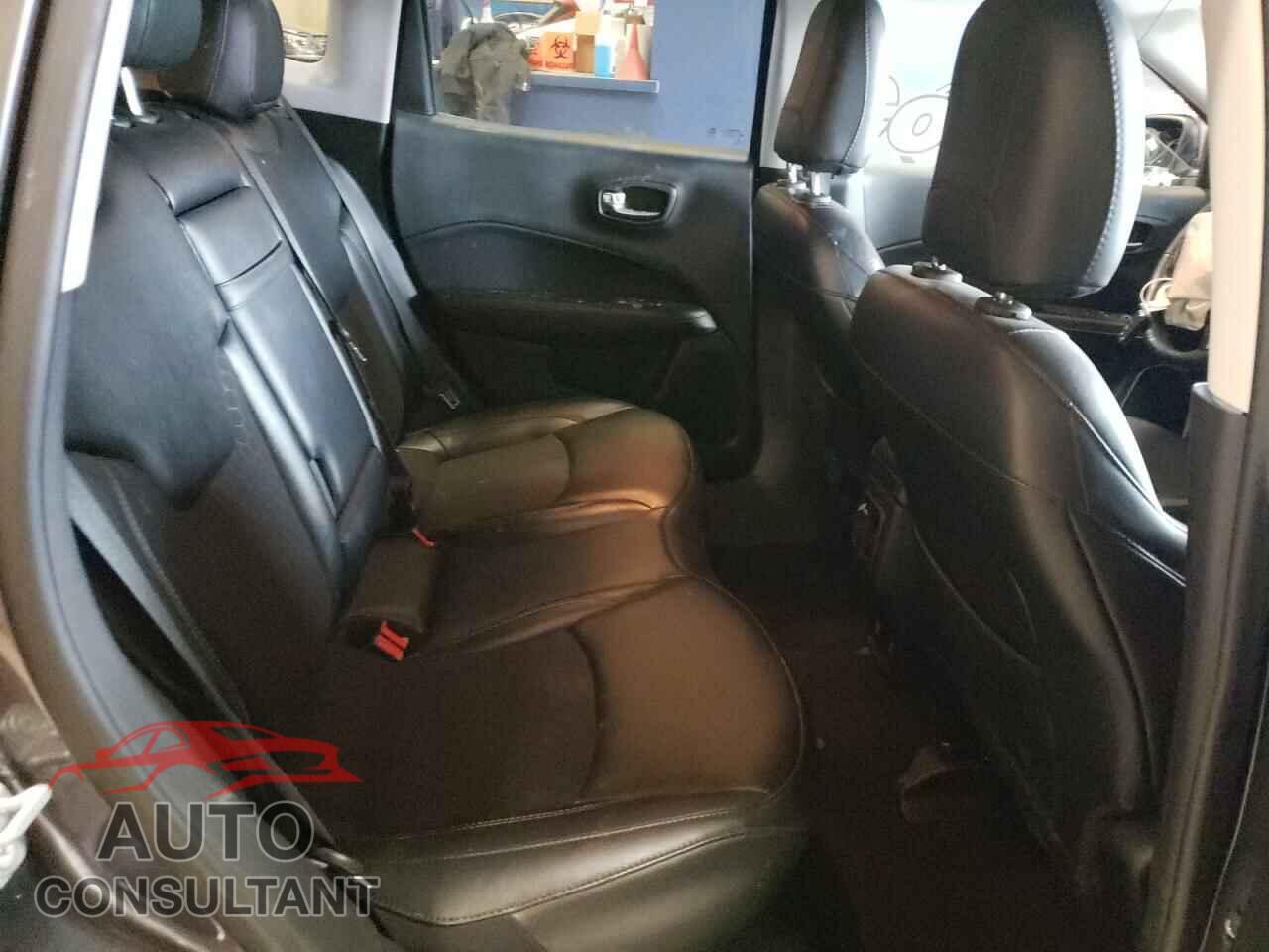 JEEP COMPASS 2019 - 3C4NJDBB9KT648127