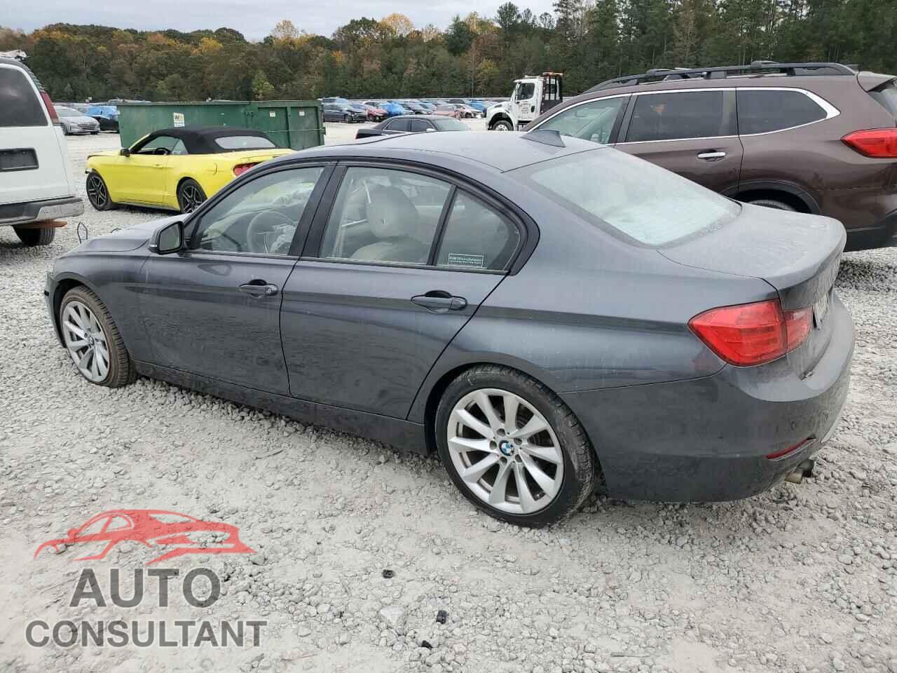 BMW 3 SERIES 2013 - WBA3A5C58DF358901