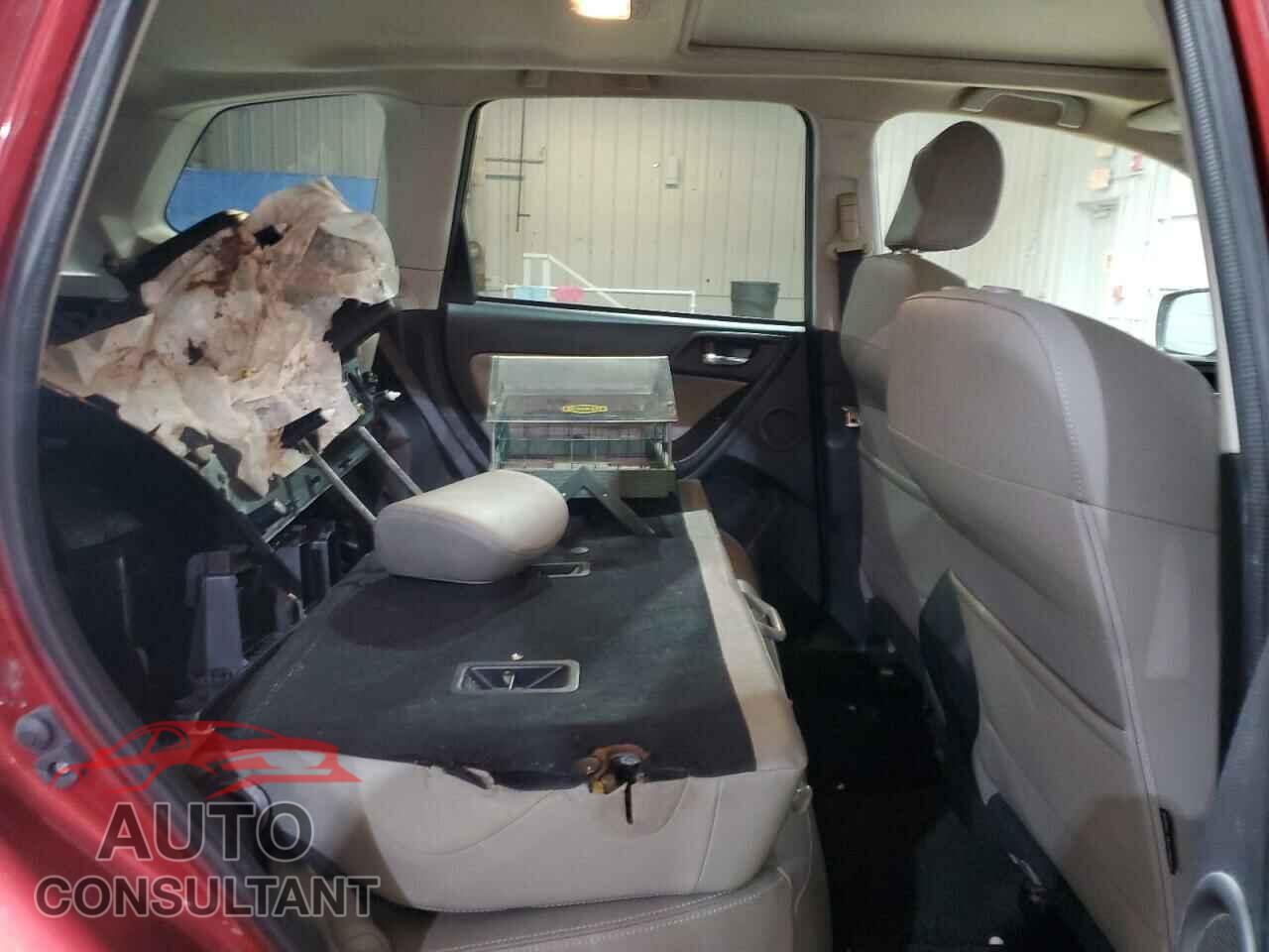 SUBARU FORESTER 2015 - JF2SJAKC3FH823780