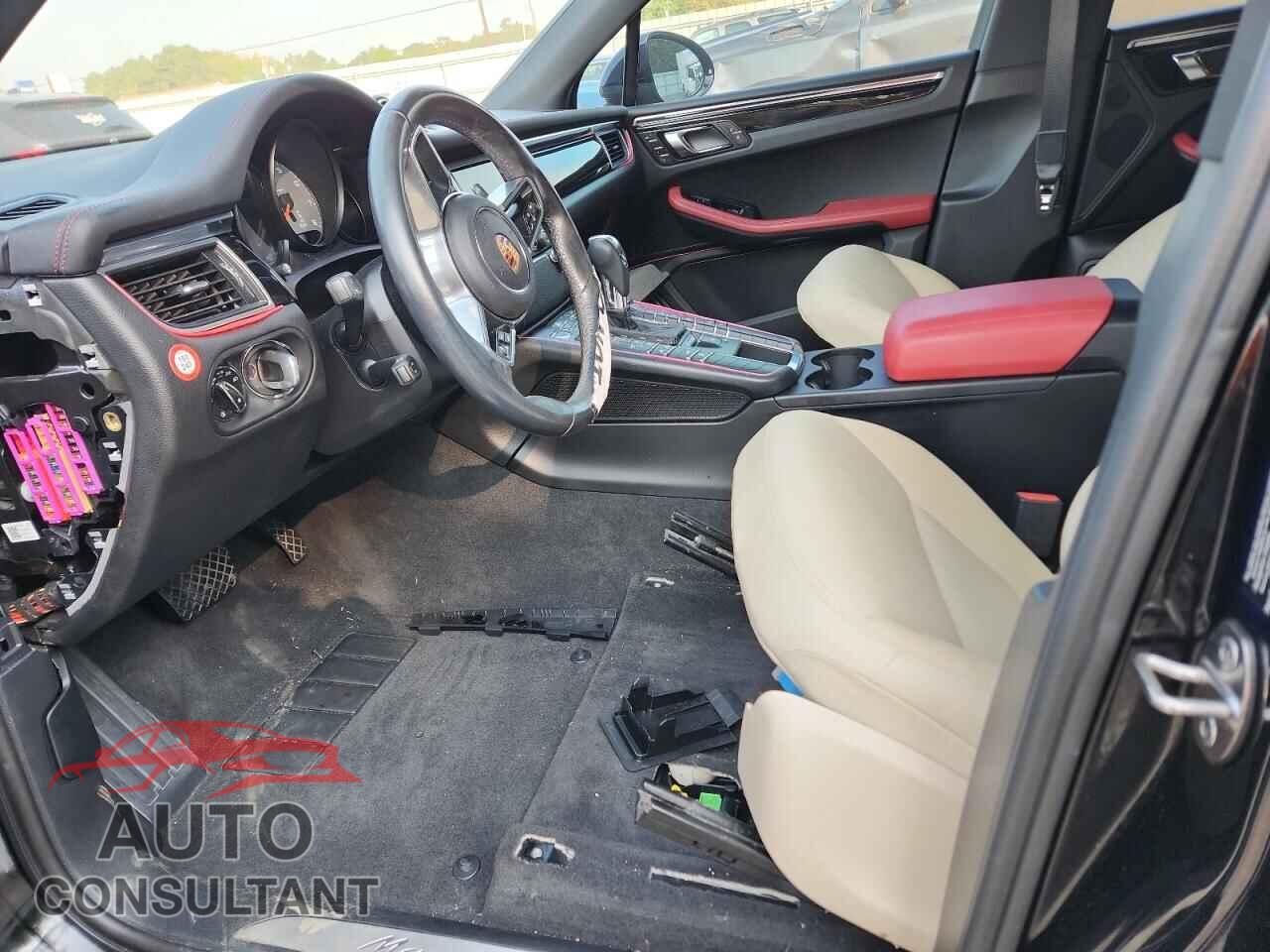 PORSCHE MACAN 2016 - WP1AB2A54GLB43335