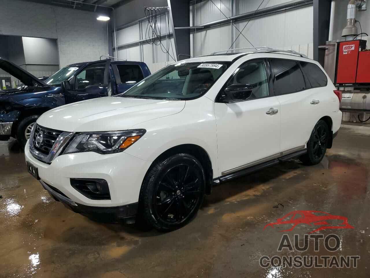 NISSAN PATHFINDER 2017 - 5N1DR2MM0HC911371