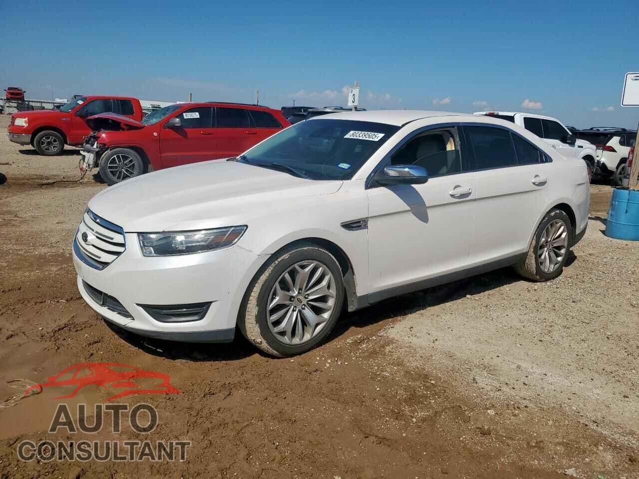 FORD TAURUS 2017 - 1FAHP2F84HG102482