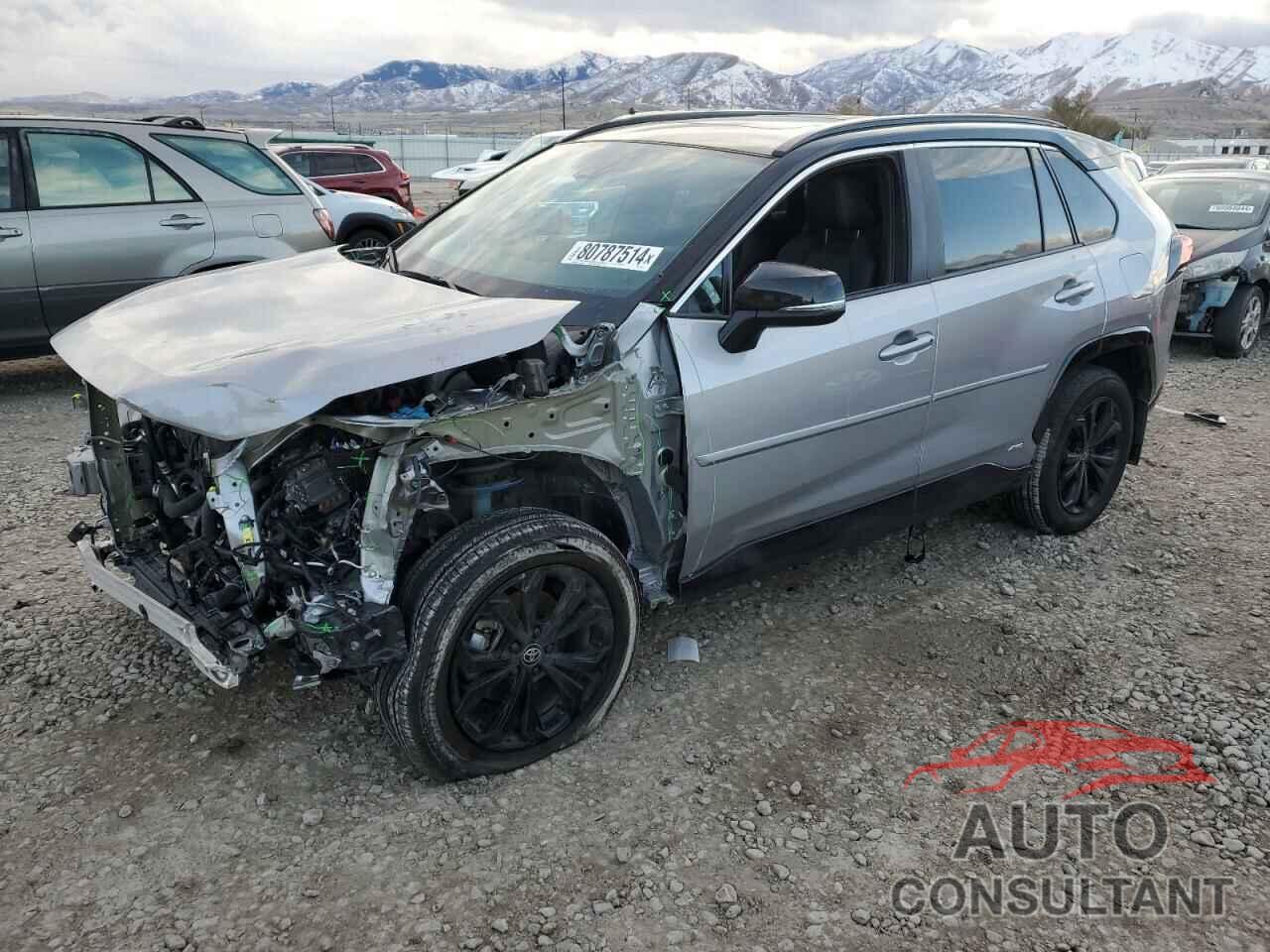 TOYOTA RAV4 2023 - 2T3E6RFV1PW040217