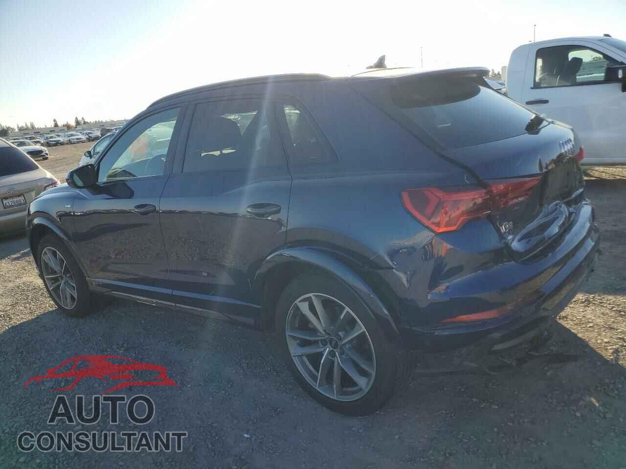 AUDI Q3 2021 - WA1EECF37M1055694
