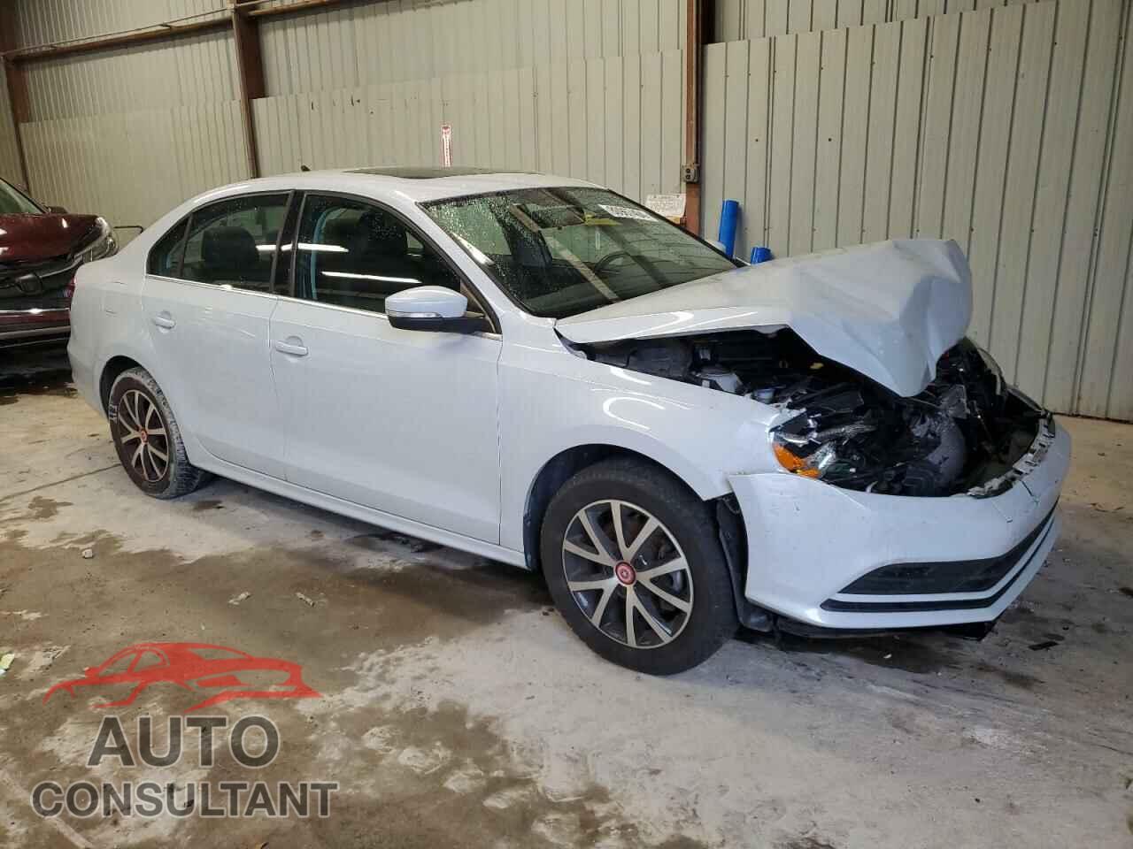 VOLKSWAGEN JETTA 2017 - 3VWB67AJ5HM272010
