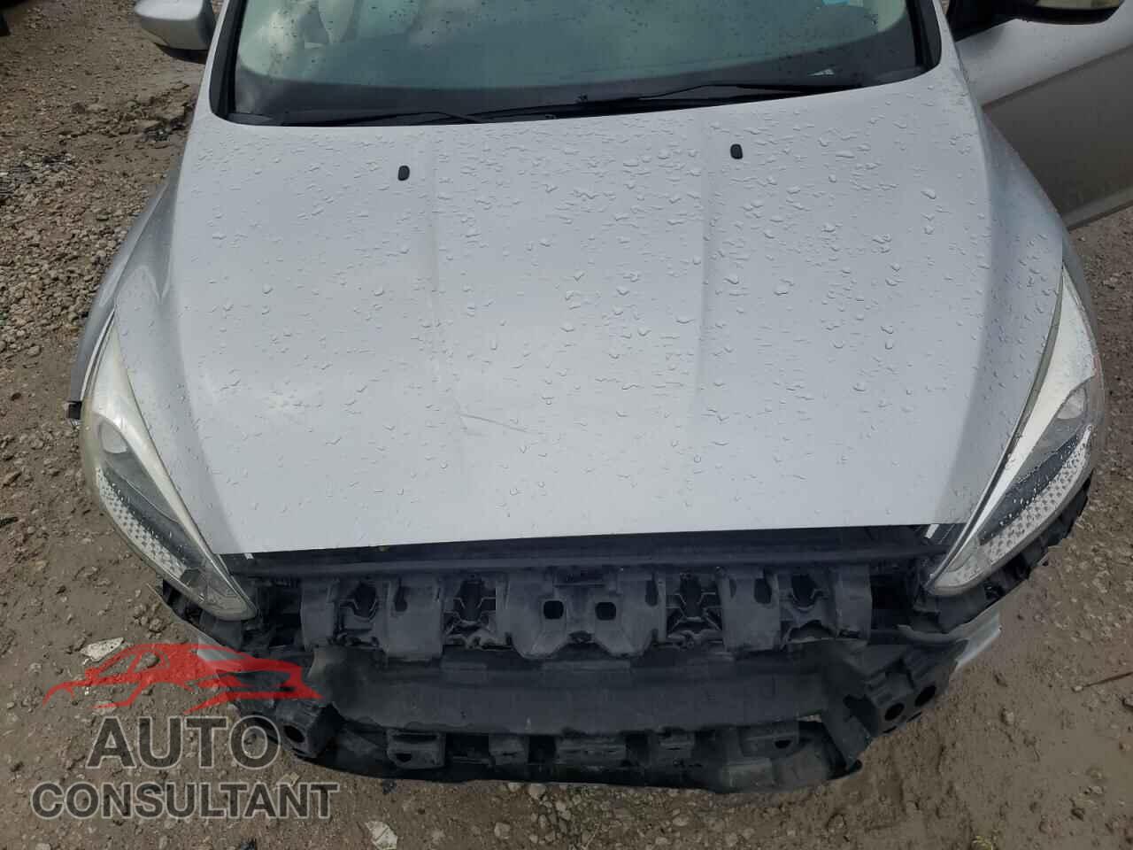 FORD FOCUS 2016 - 1FADP3F21GL269615
