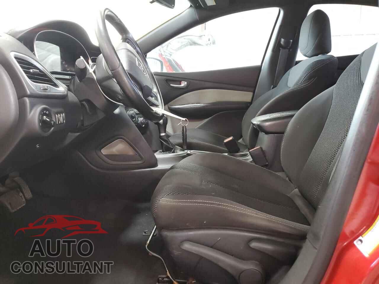 DODGE DART 2015 - 1C3CDFBB0FD102083