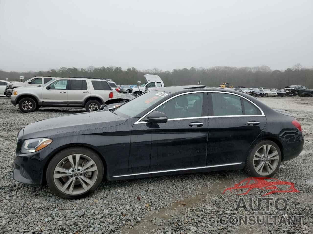 MERCEDES-BENZ C-CLASS 2018 - 55SWF4JB6JU240302