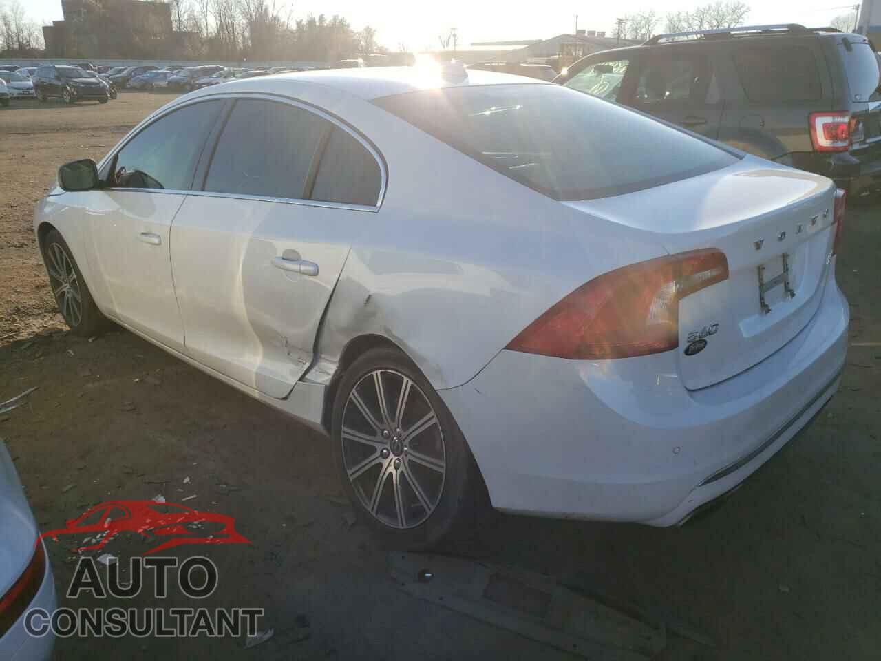 VOLVO S60 2016 - LYV612TK2GB096551