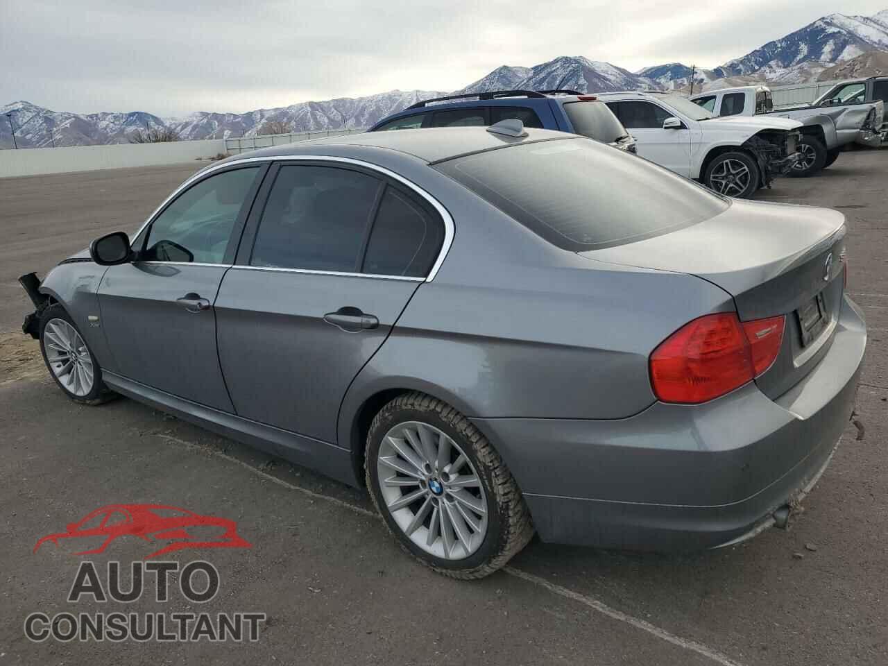 BMW 3 SERIES 2011 - WBAPL5G59BNN22150