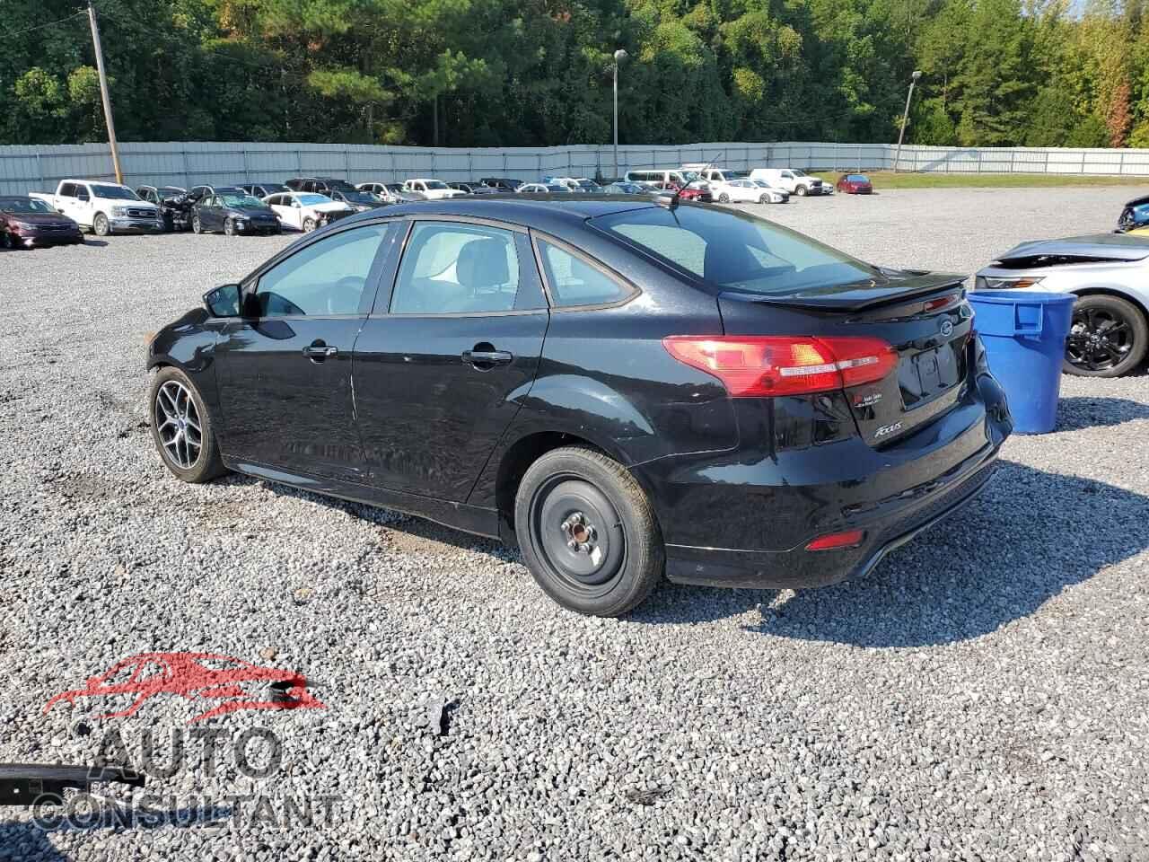 FORD FOCUS 2015 - 1FADP3F26FL218478