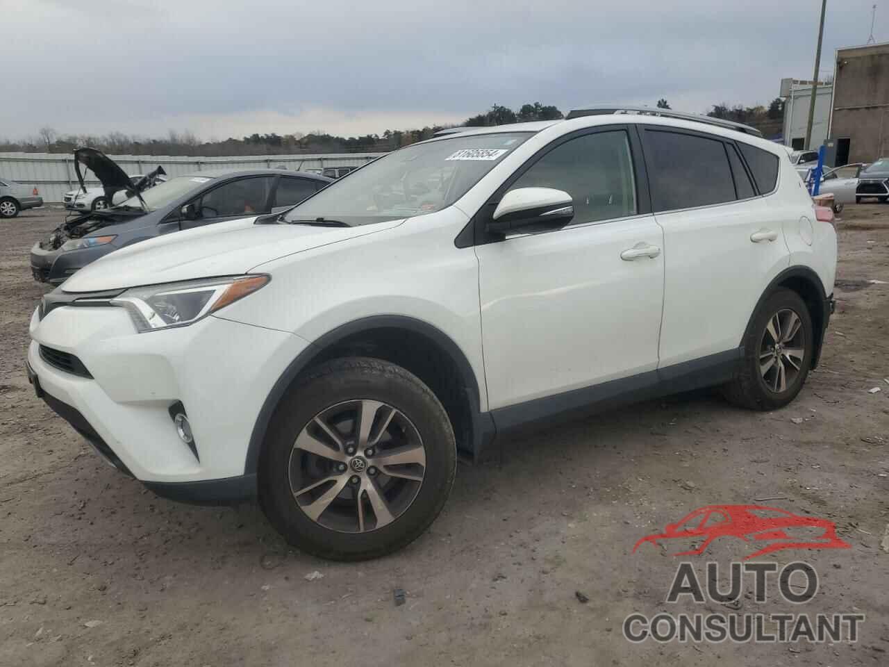 TOYOTA RAV4 2018 - JTMRFREV3JD229488