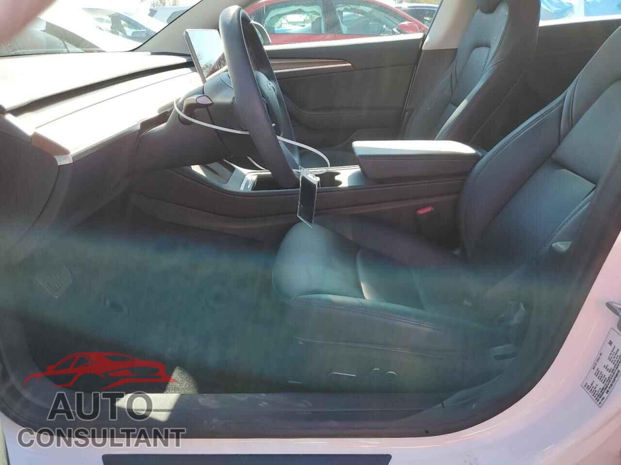 TESLA MODEL 3 2023 - 5YJ3E1EA3PF606782