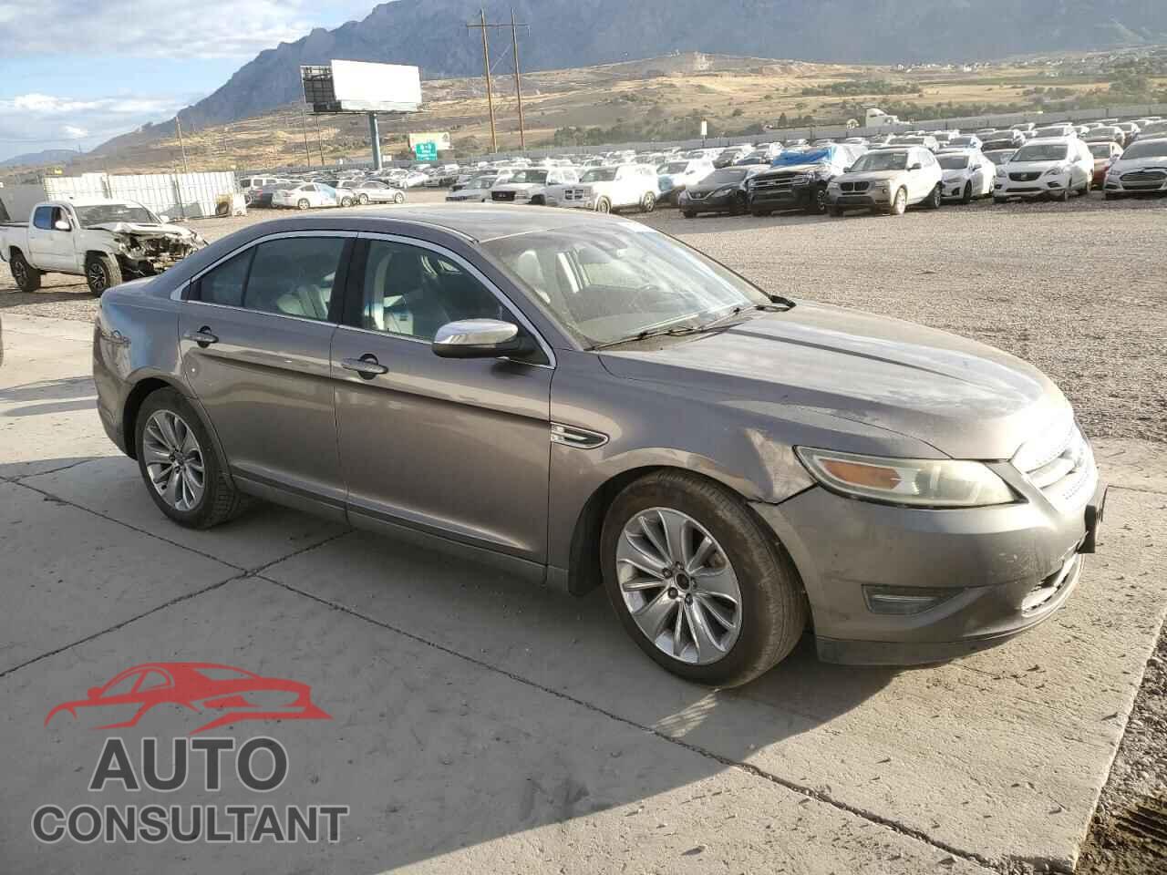 FORD TAURUS 2011 - 1FAHP2FW9BG167754