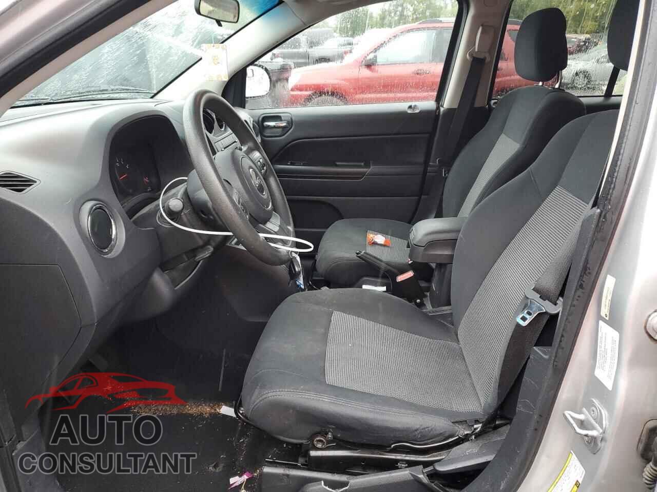 JEEP COMPASS 2011 - 1J4NT1FB6BD156643