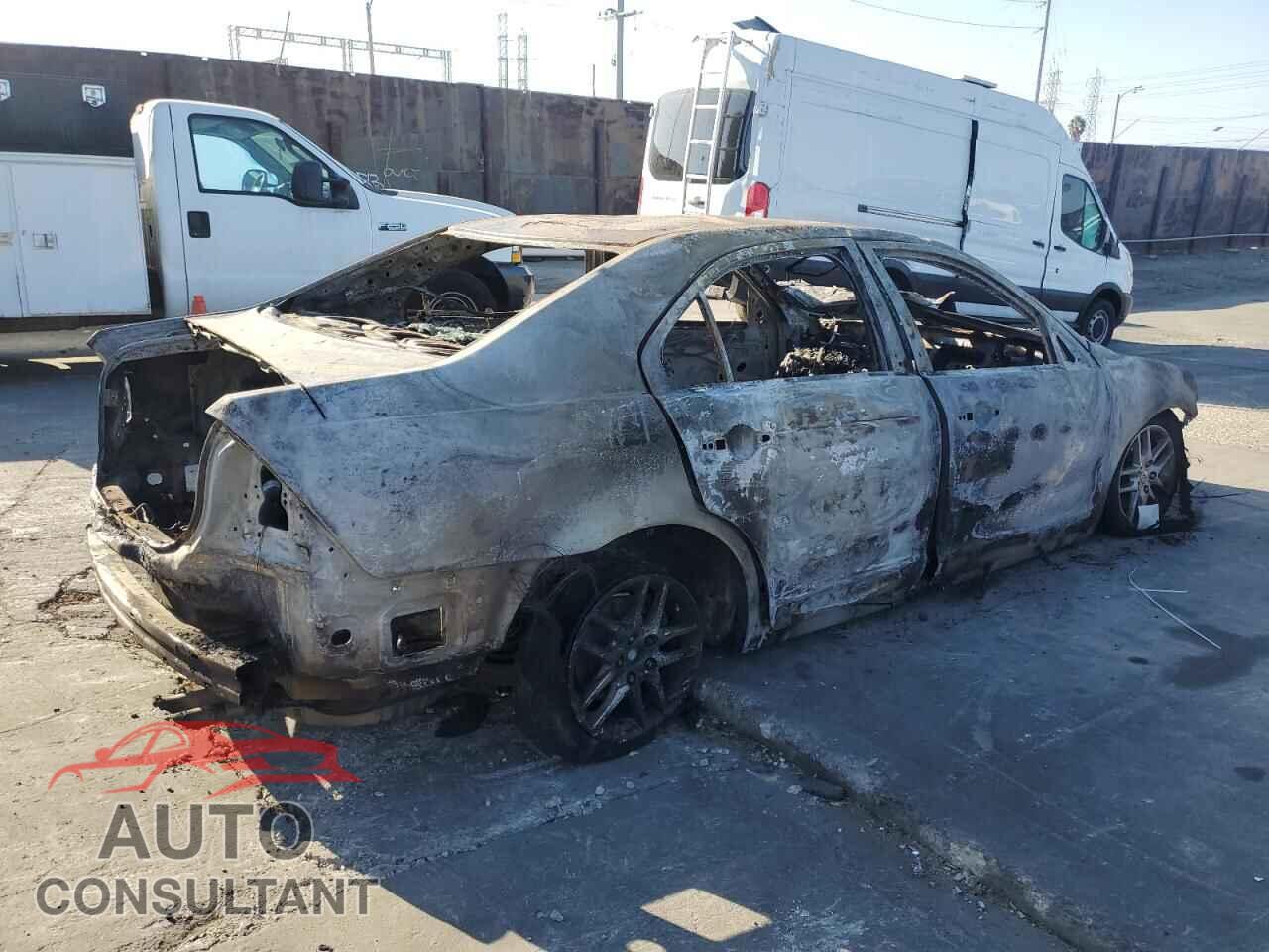 FORD FUSION 2010 - 3FAHP0GA3AR338092