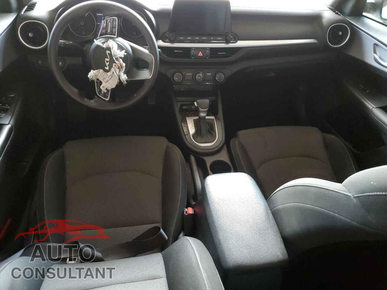 KIA FORTE 2024 - 3KPF24AD2RE736682