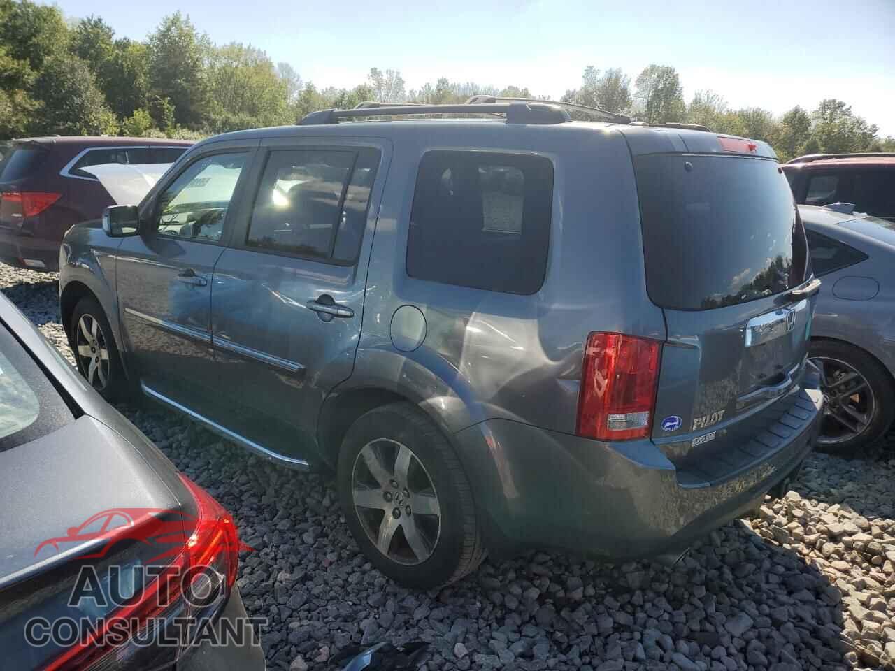HONDA PILOT 2012 - 5FNYF4H93CB060632