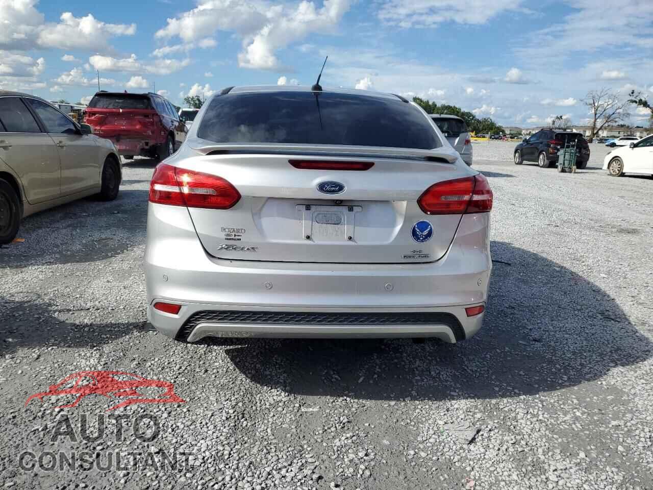 FORD FOCUS 2016 - 1FADP3F26GL242135