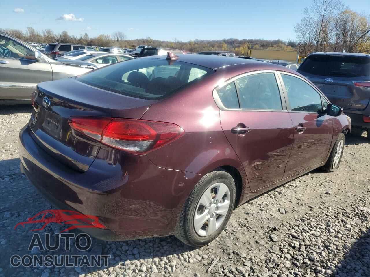 KIA FORTE 2018 - 3KPFK4A71JE267857
