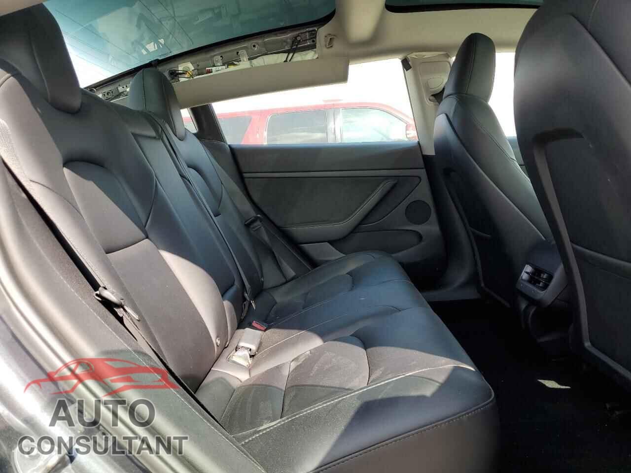 TESLA MODEL 3 2023 - 5YJ3E1EA1PF615075