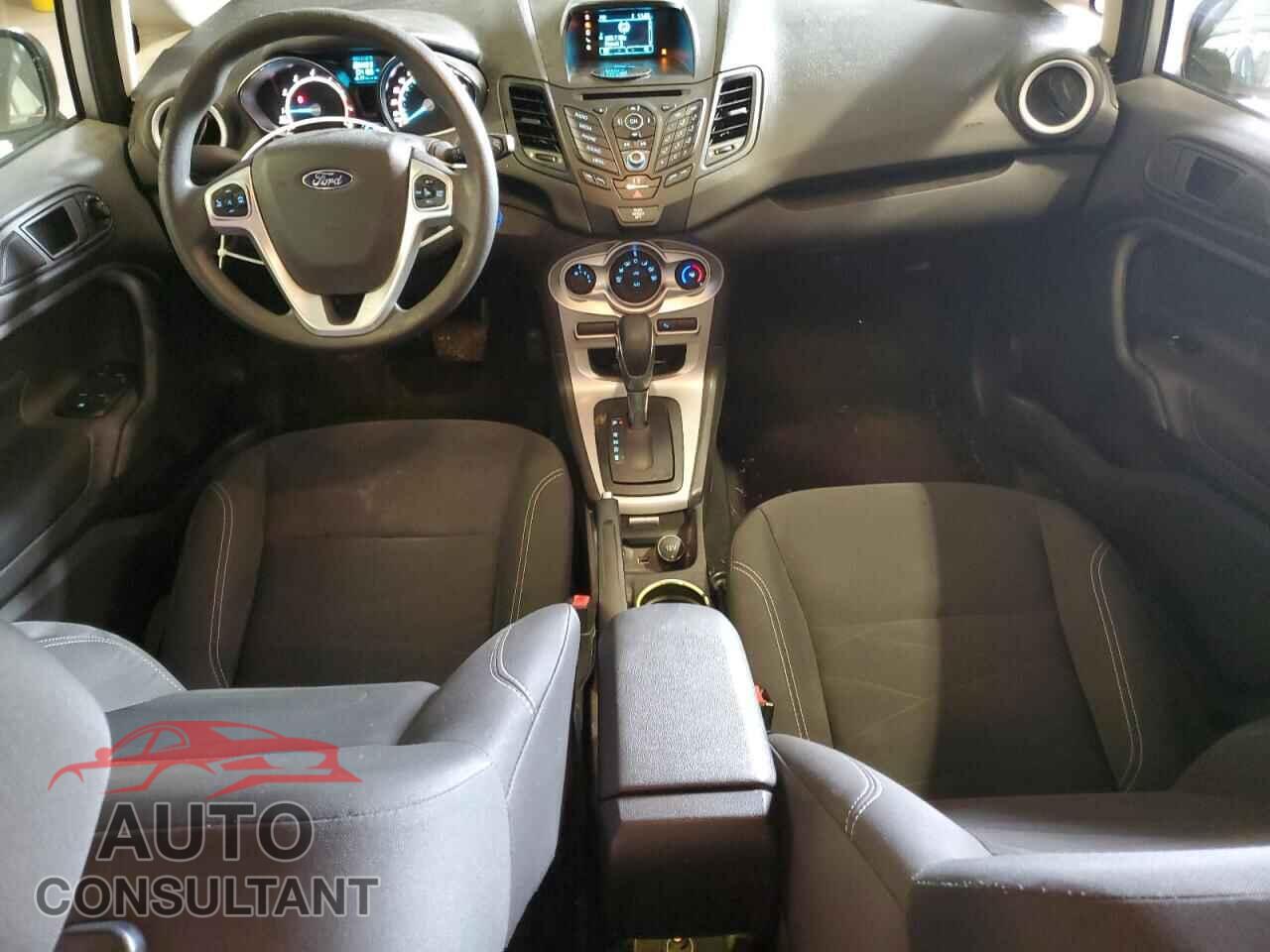 FORD FIESTA 2017 - 3FADP4EJ1HM115680