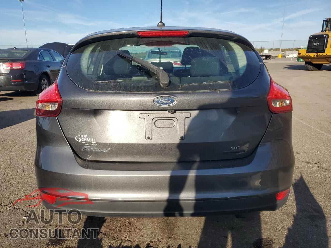 FORD FOCUS 2016 - 1FADP3K20GL398032