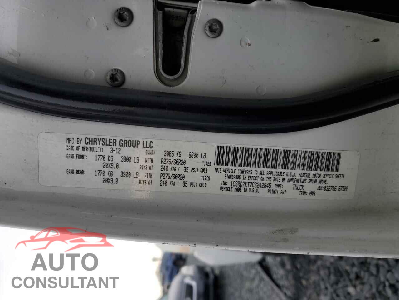 DODGE RAM 1500 2012 - 1C6RD7KT7CS242845