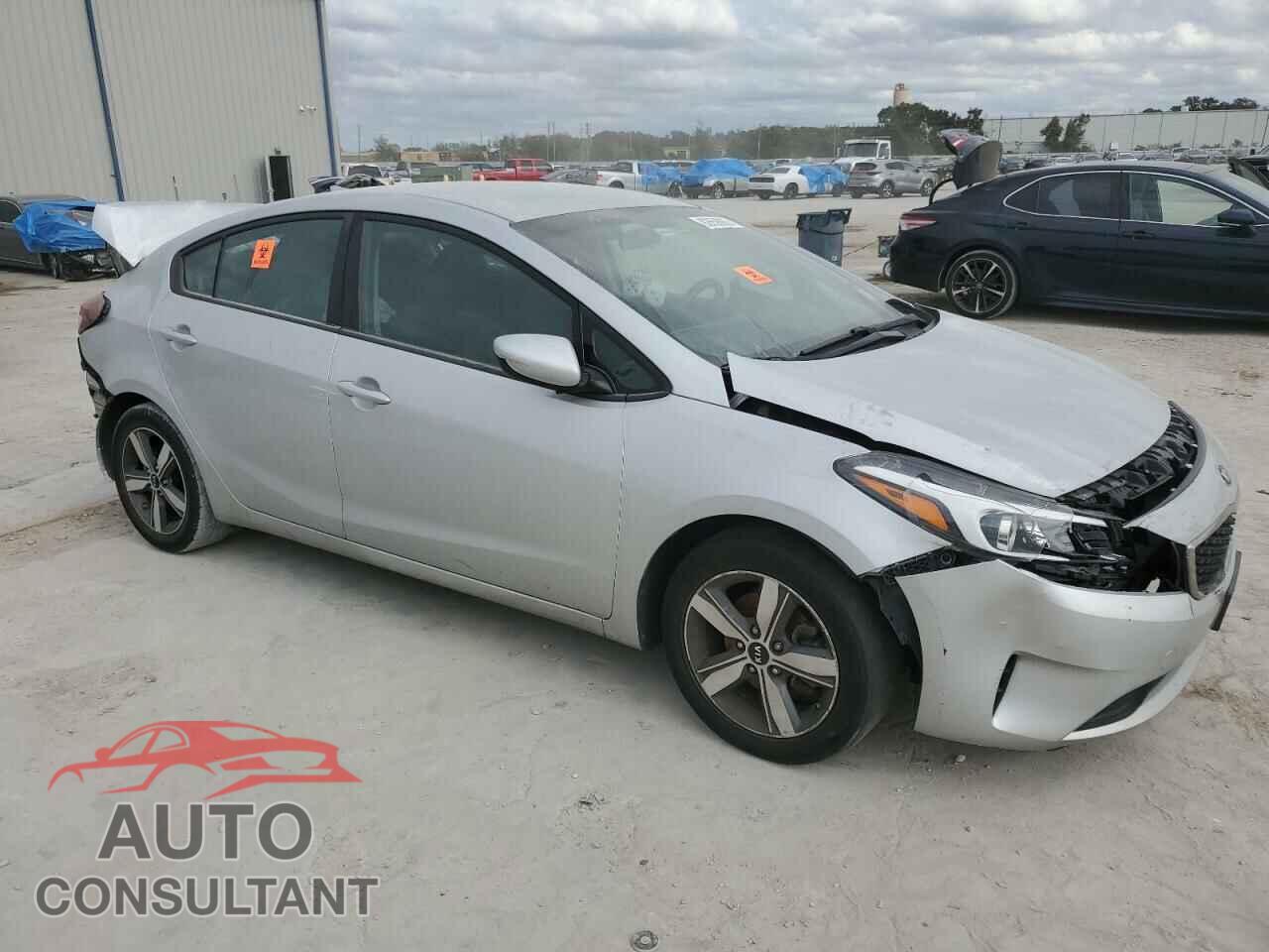 KIA FORTE 2018 - 3KPFL4A70JE244518