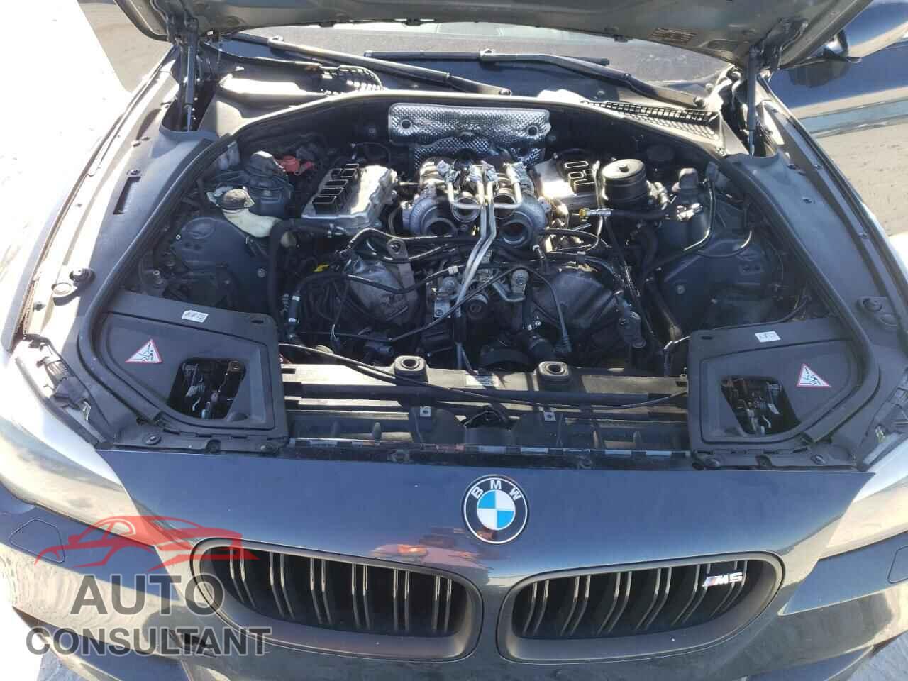BMW M5 2013 - WBSFV9C58DD095664