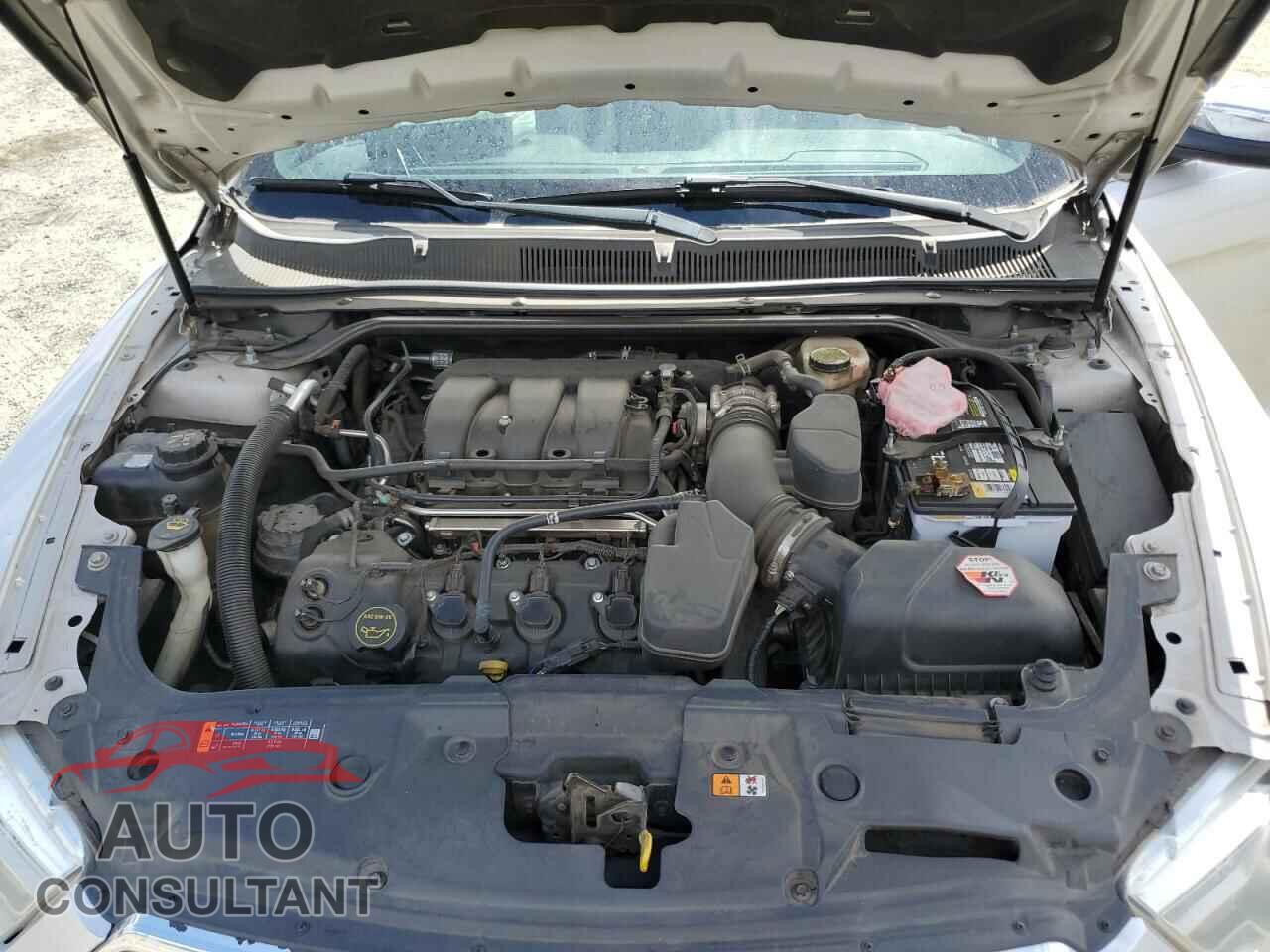 FORD TAURUS 2014 - 1FAHP2F88EG175947