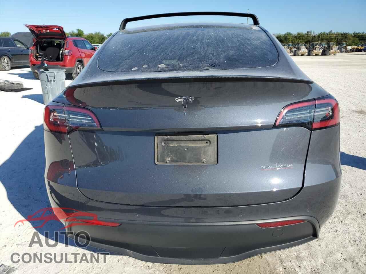 TESLA MODEL Y 2022 - 7SAYGDEEXNF368353