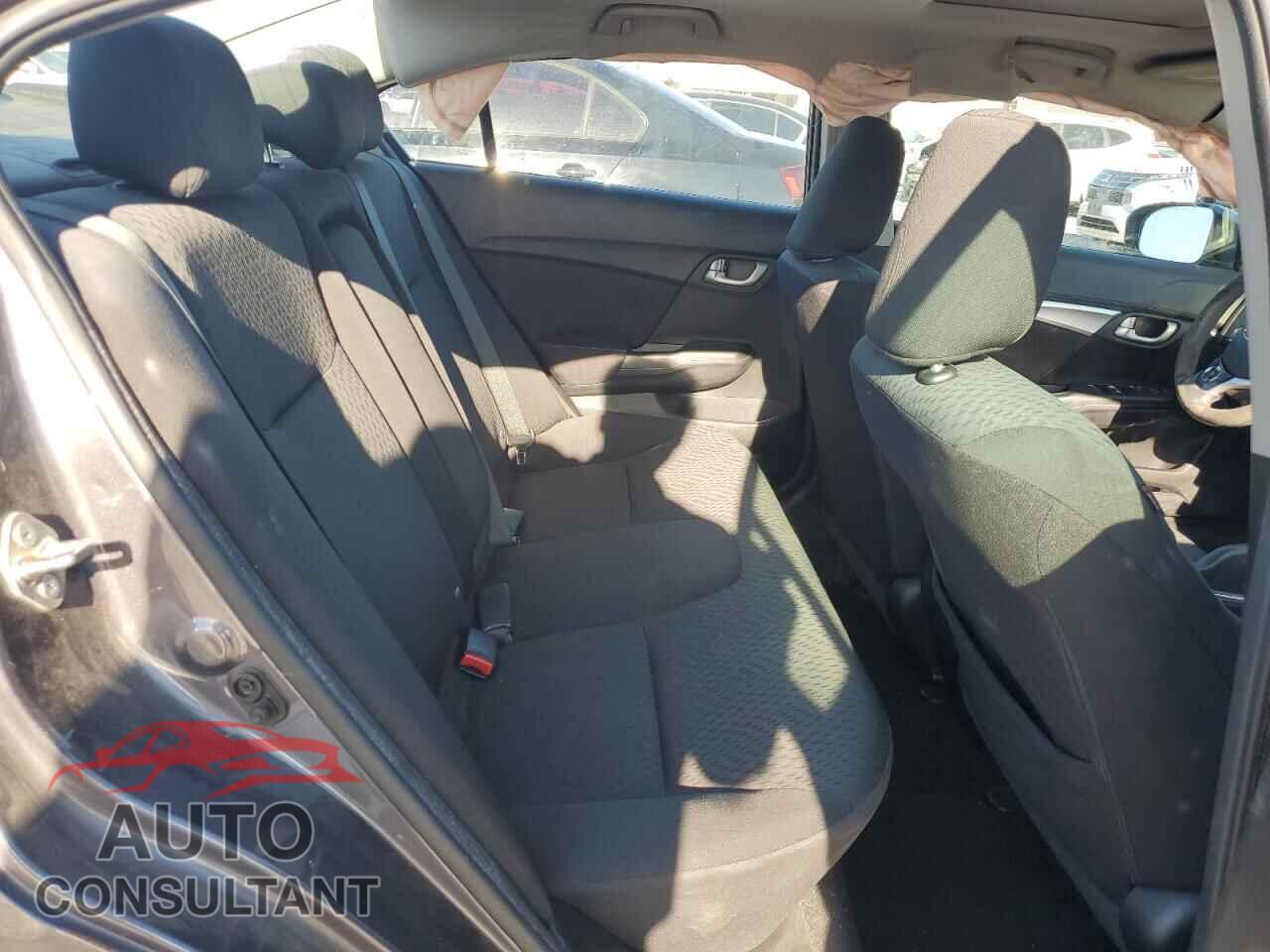 HONDA CIVIC 2015 - 19XFB2F8XFE071140