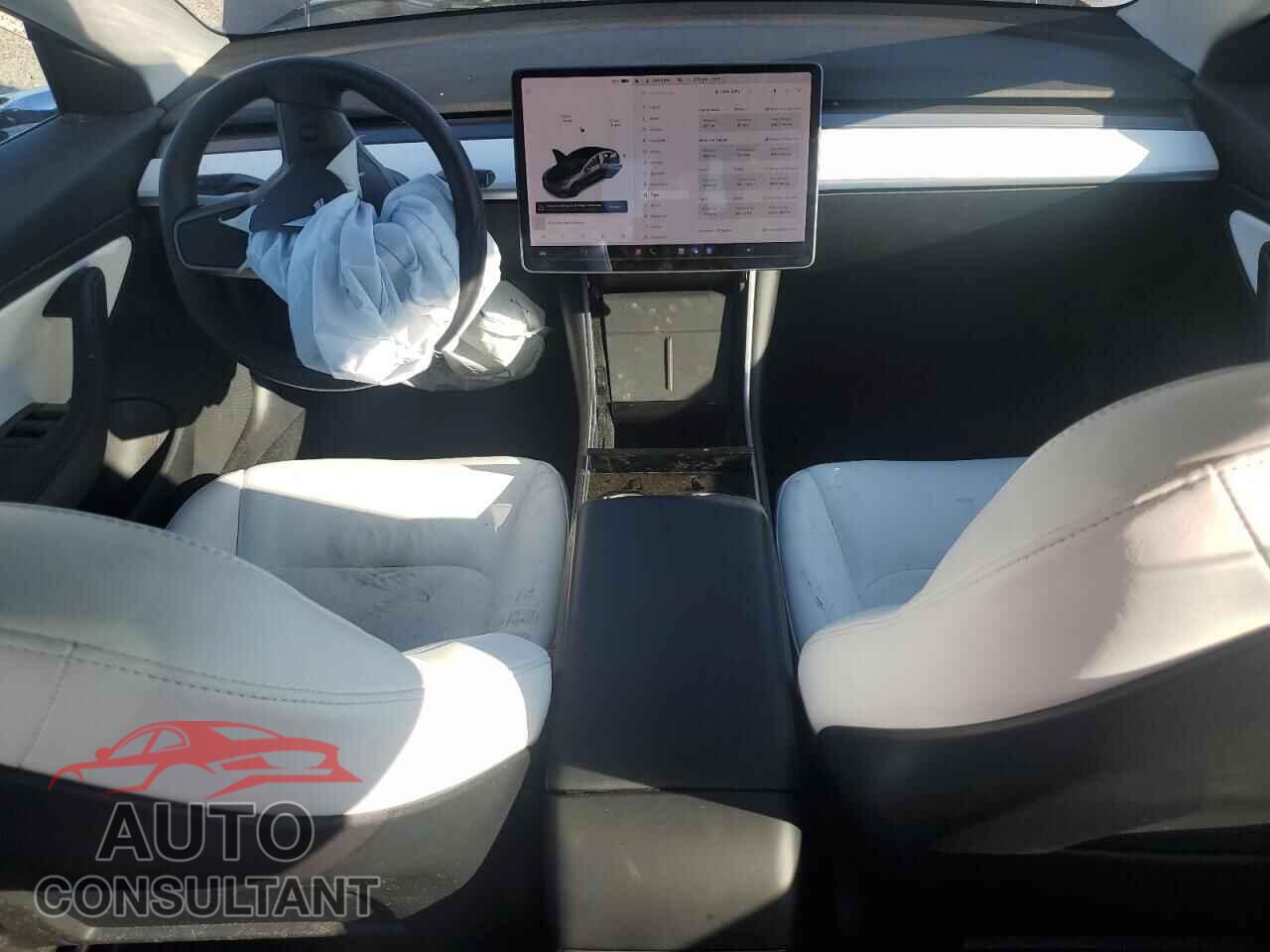 TESLA MODEL 3 2020 - 5YJ3E1EBXLF791206