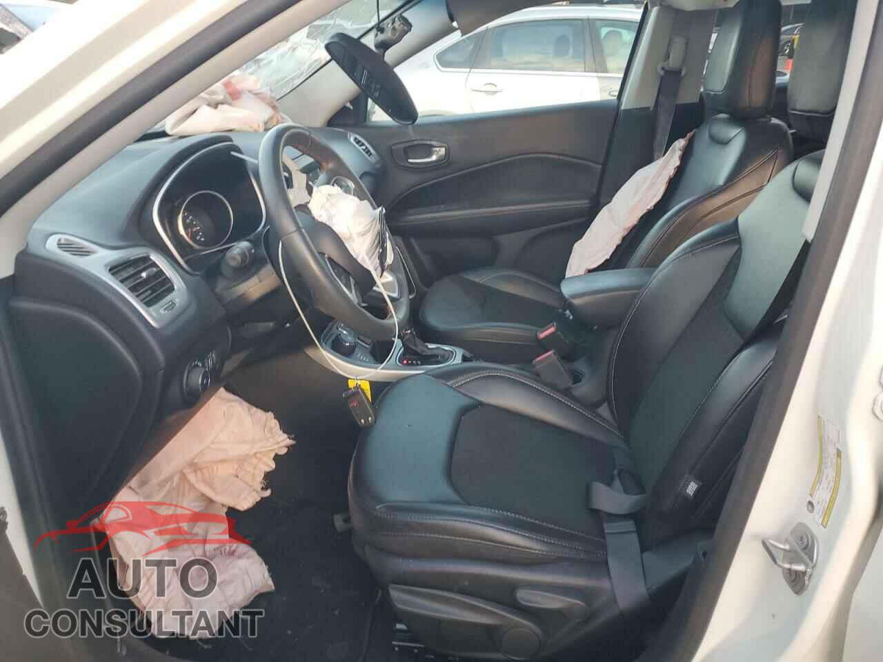 JEEP COMPASS 2021 - 3C4NJDBB9MT601697