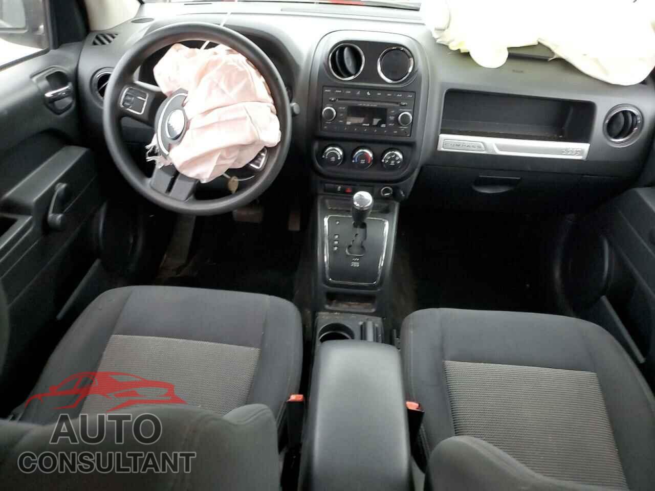 JEEP COMPASS 2017 - 1C4NJCBA9HD186216